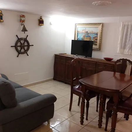 Semesterbostad A Casa Del Marinaio